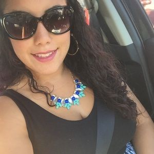 Meet your Posher, Natalie